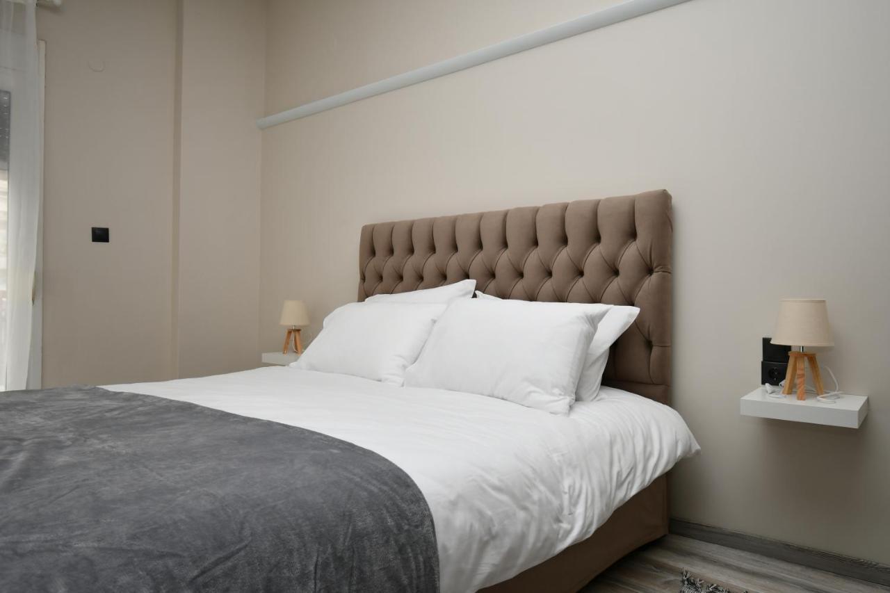 Central Cozy Apartment Янина Екстериор снимка