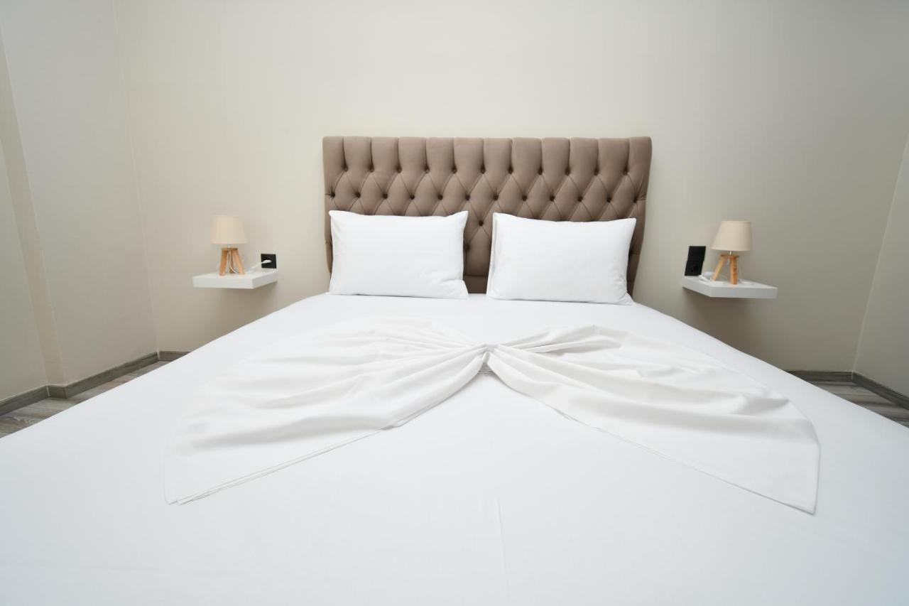 Central Cozy Apartment Янина Екстериор снимка